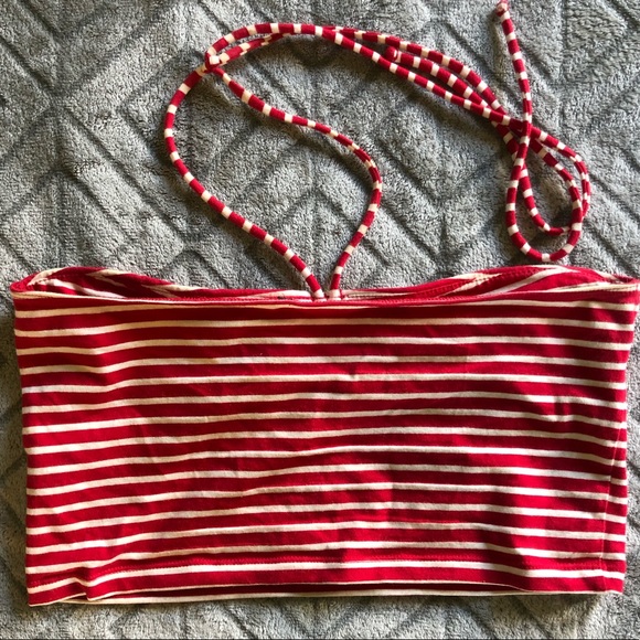 Red & white striped halter/neck tie short crop top - Picture 3 of 3